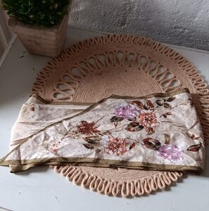 Vintage Oscar de la renta ‼️ Oblong floral Scarf⚘️